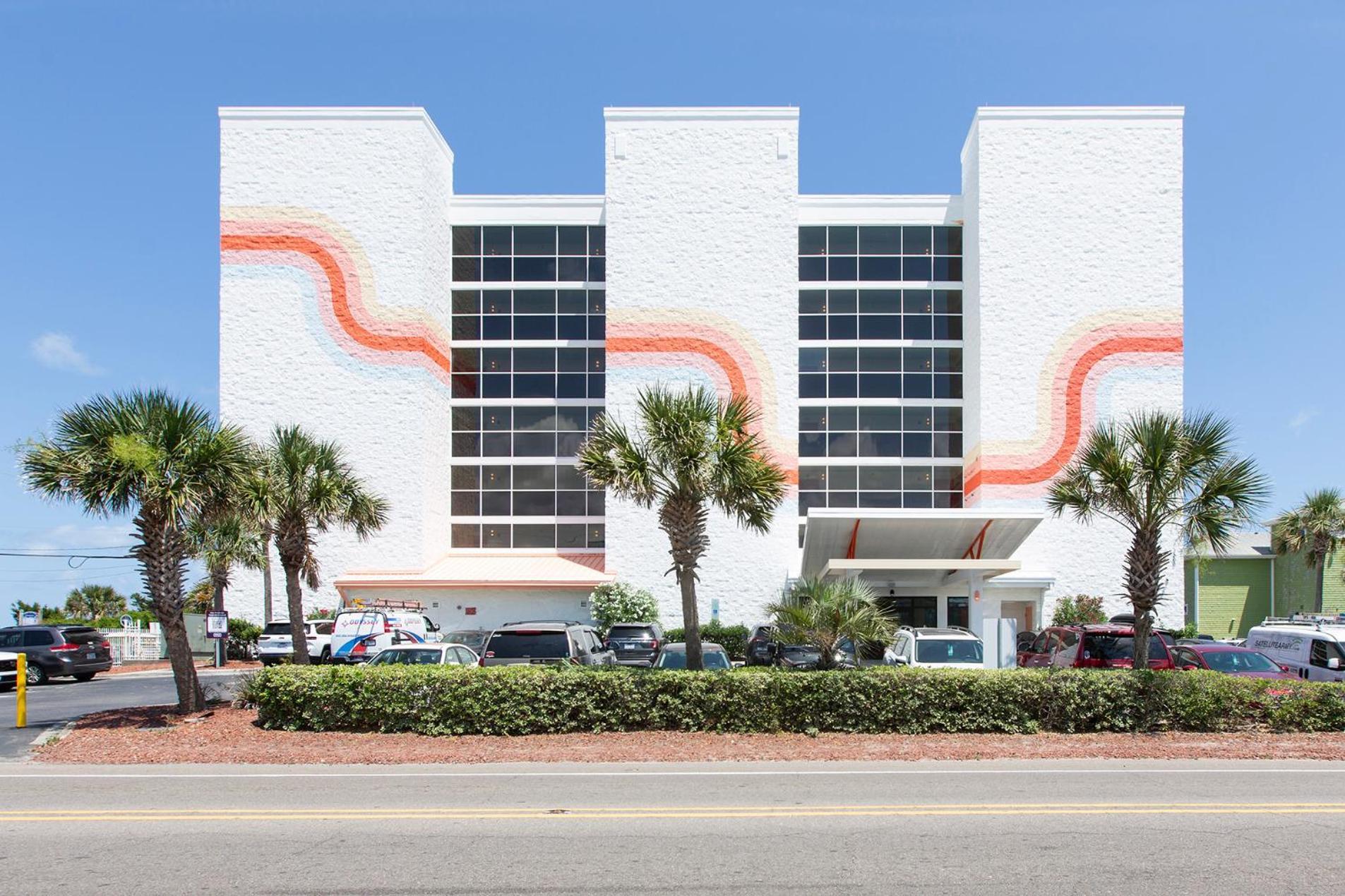 Golden Sands Carolina Beach Oceanfront, Tapestry By Hilton Exterior photo